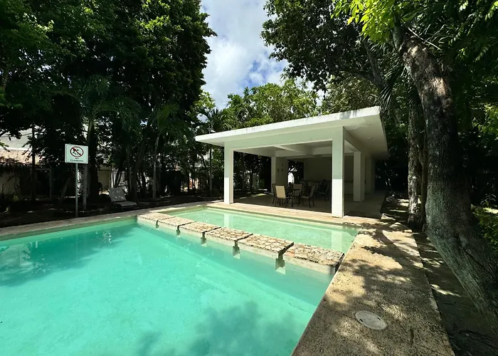 Hermosa Y Comoda Casa Con Alberca Compartida En Homestay